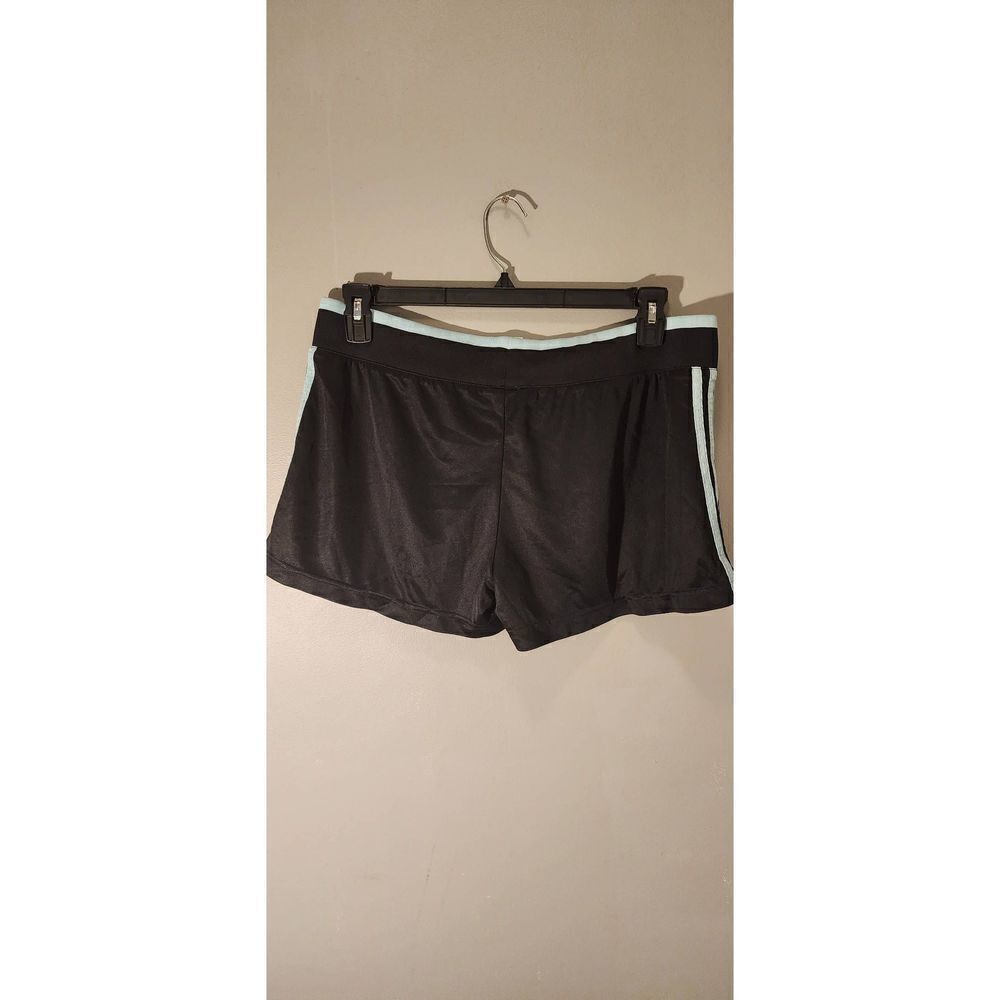 Adidas 2pc Short Set - Picture 5 of 5